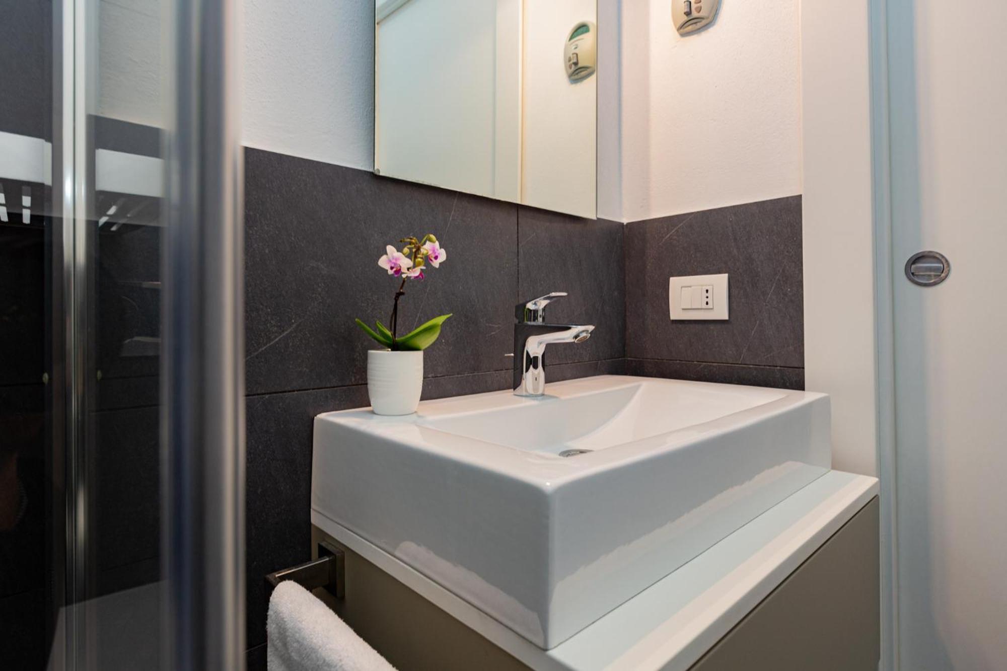 Premuda20 Milan Elegant Apartment Dış mekan fotoğraf